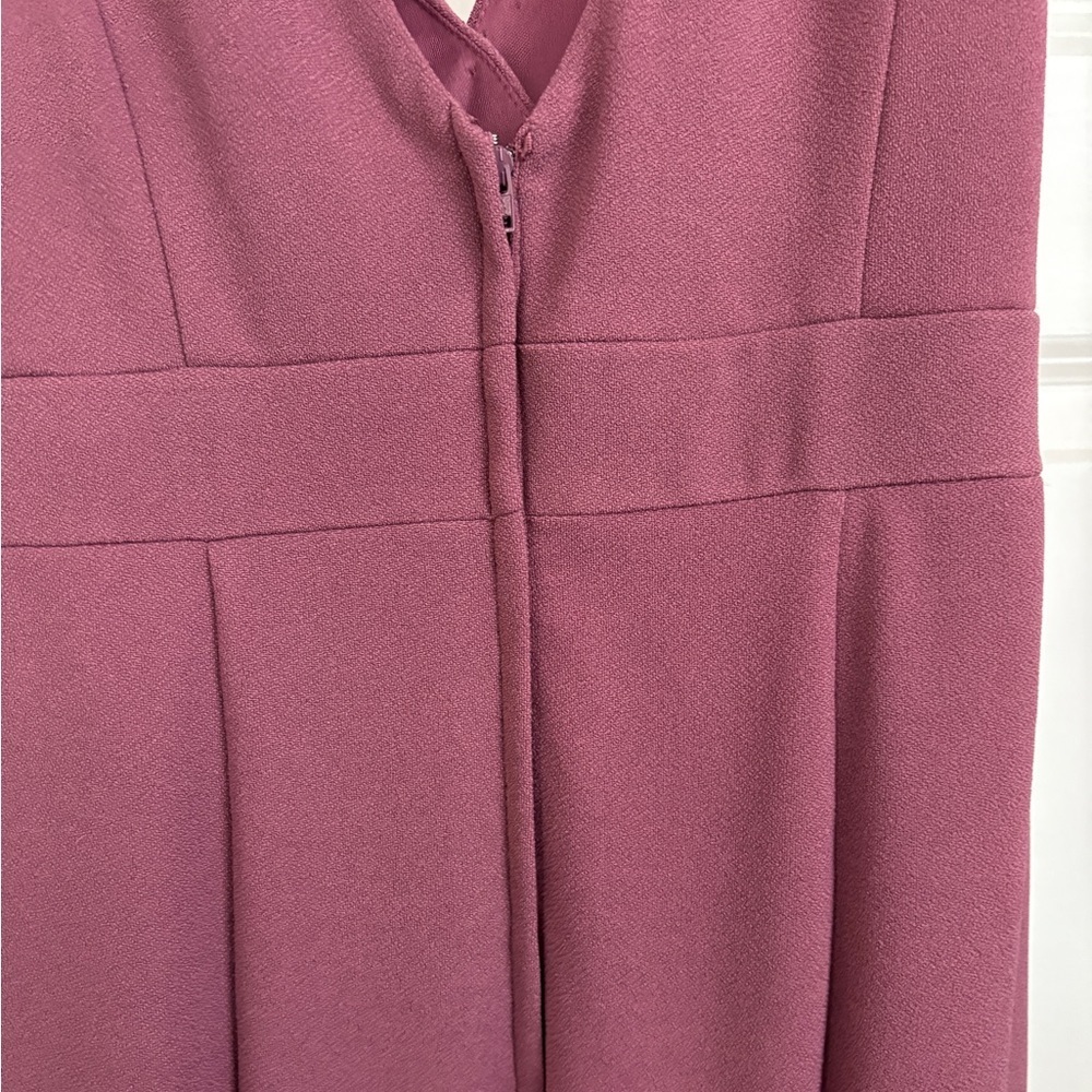 David’s Bridal Long Pleated Tank Bridesmaid Dress in Chianti Mauve Women’s 8 - Picture 6 of 8
